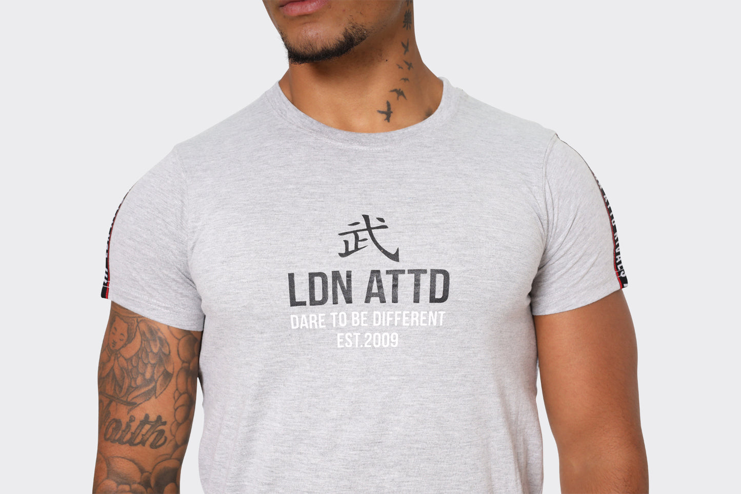 Men's LDN ATTD Grey Crew Neck - "Dare to Be Different" Graphic T-Shirt